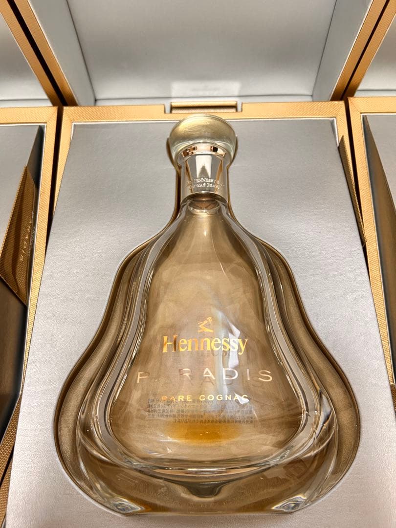 美品 Hennessy Paradis 空瓶3本セット 箱付き