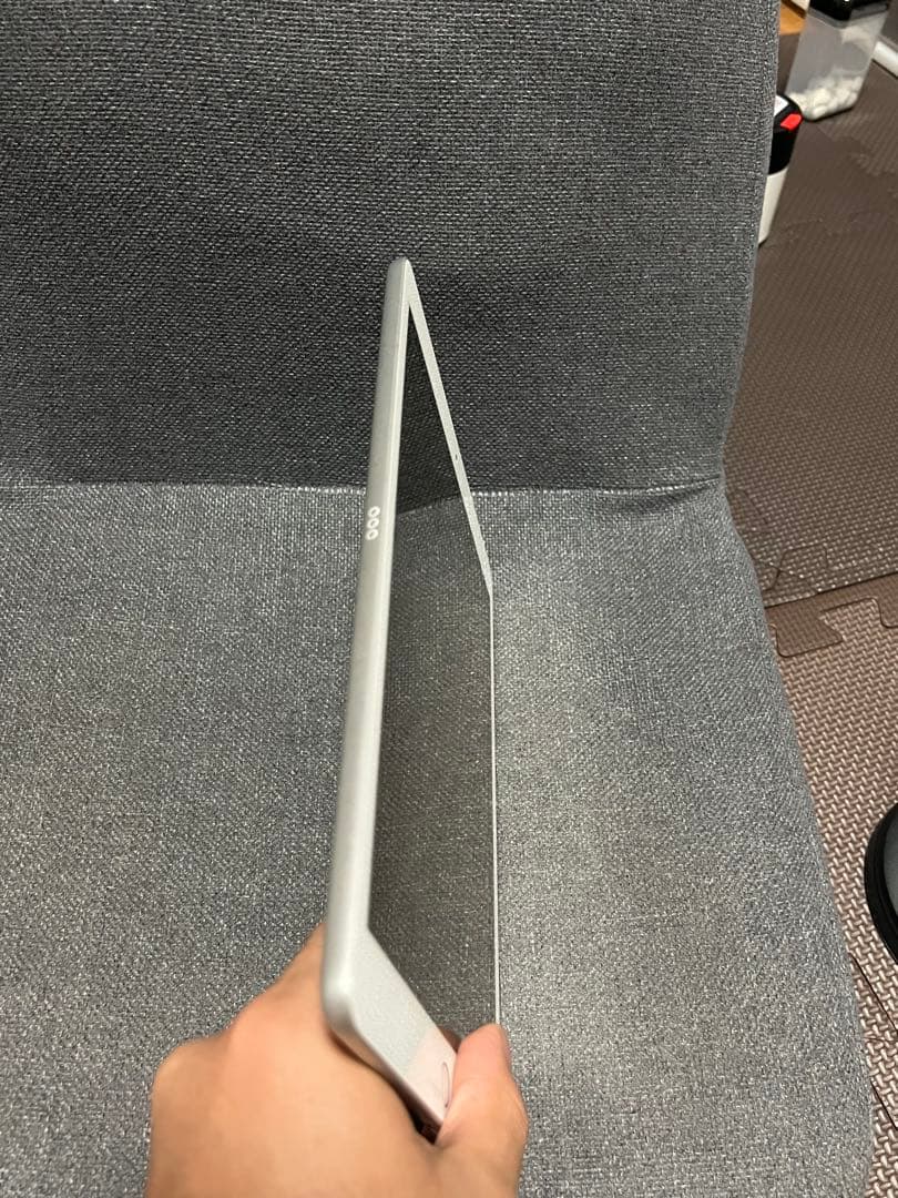 iPad 第8世代 32GB シルバー Wi-Fiモデル