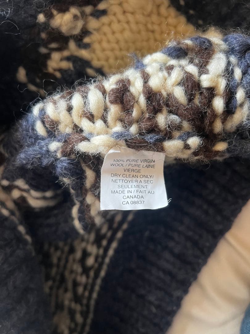 カナタ　カウチンニット　セーター