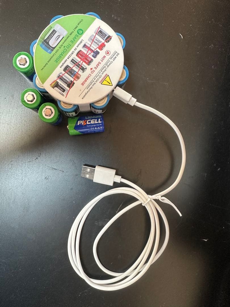 【セット】Arlo VMC3000カメラ5台＋基地局2台＋バッテリー