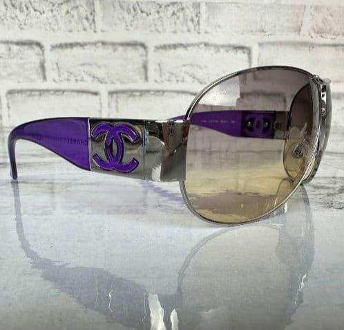 未使用に近い CHANEL シャネル サングラス ココマーク デカロゴ 美品