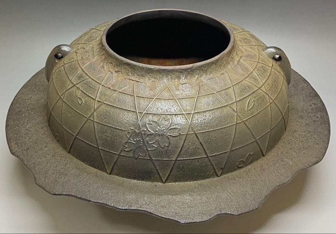 十二代　和田美之助　桜川透木釜　炉用透木　共箱　共布　共布(釜釻) W22