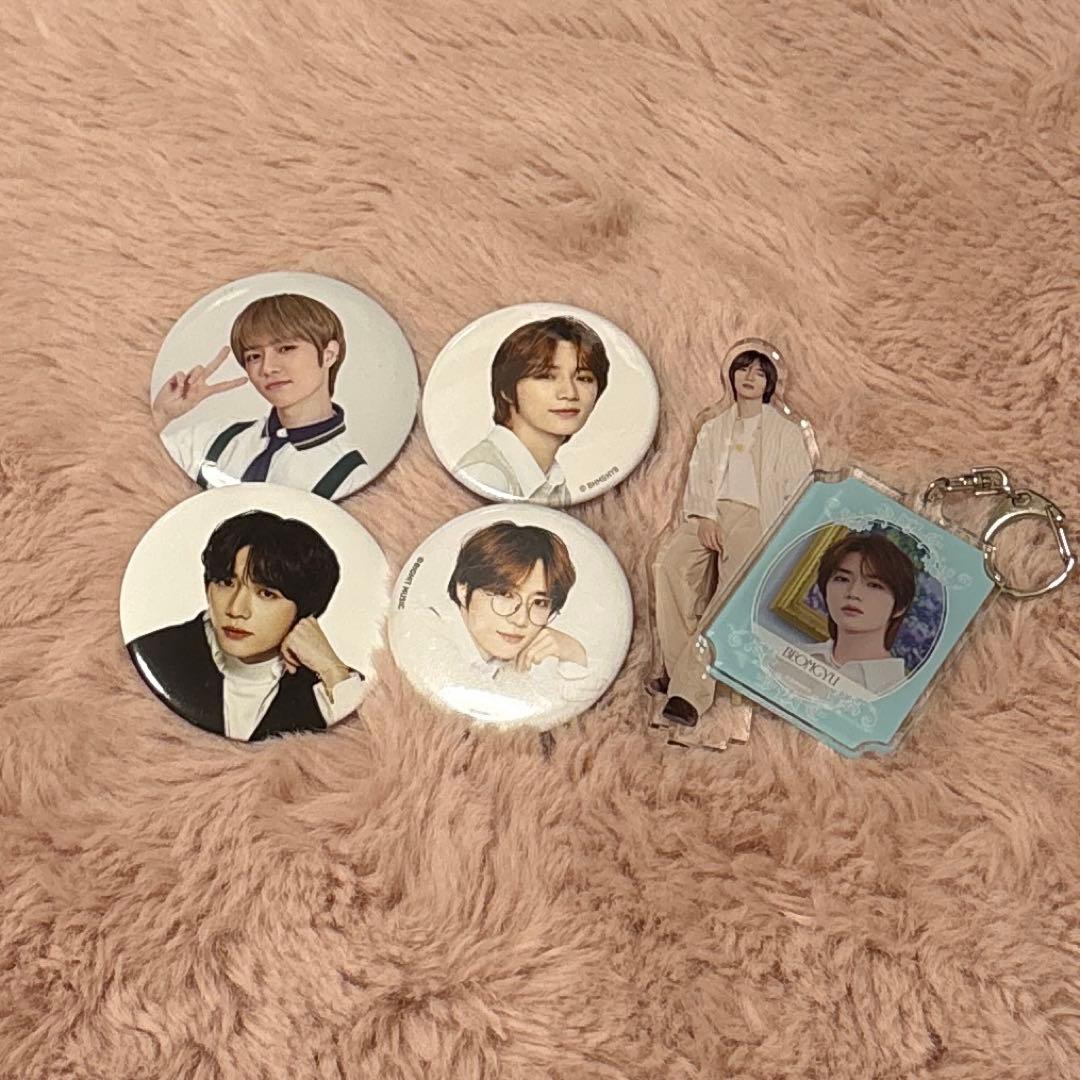 TXT ボムギュ セット まとめ売り トレカ スローガン うちわ 缶バッチ