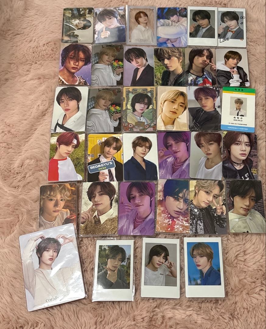 TXT ボムギュ セット まとめ売り トレカ スローガン うちわ 缶バッチ