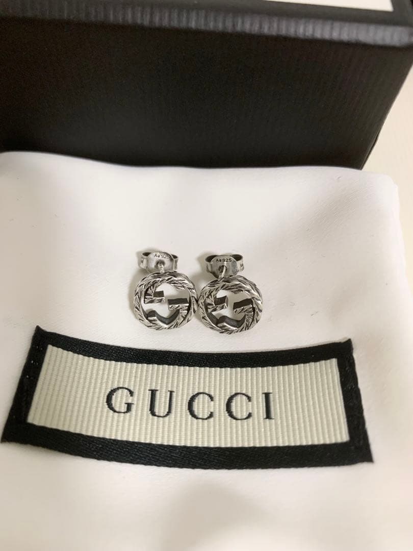 美品！定価5万！GUCCI ピアス