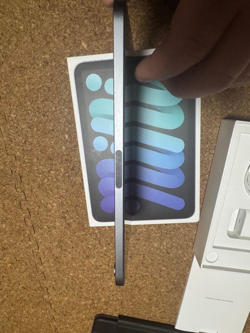 送料込みカバーペンキーボードセット美品iPad mini64GBスペースグレイ