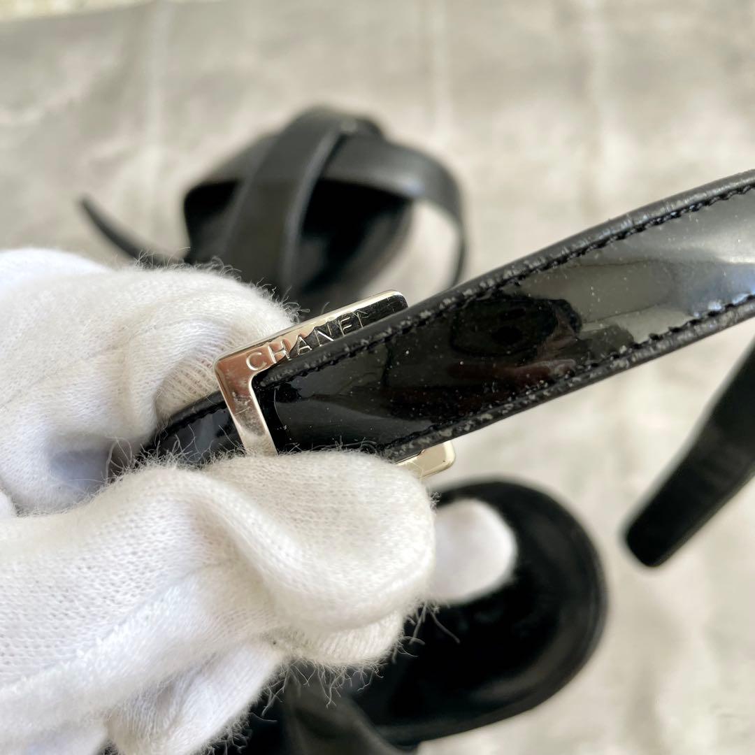 CHANEL アンクルストラップ ココマーク エナメル パンプス 35C