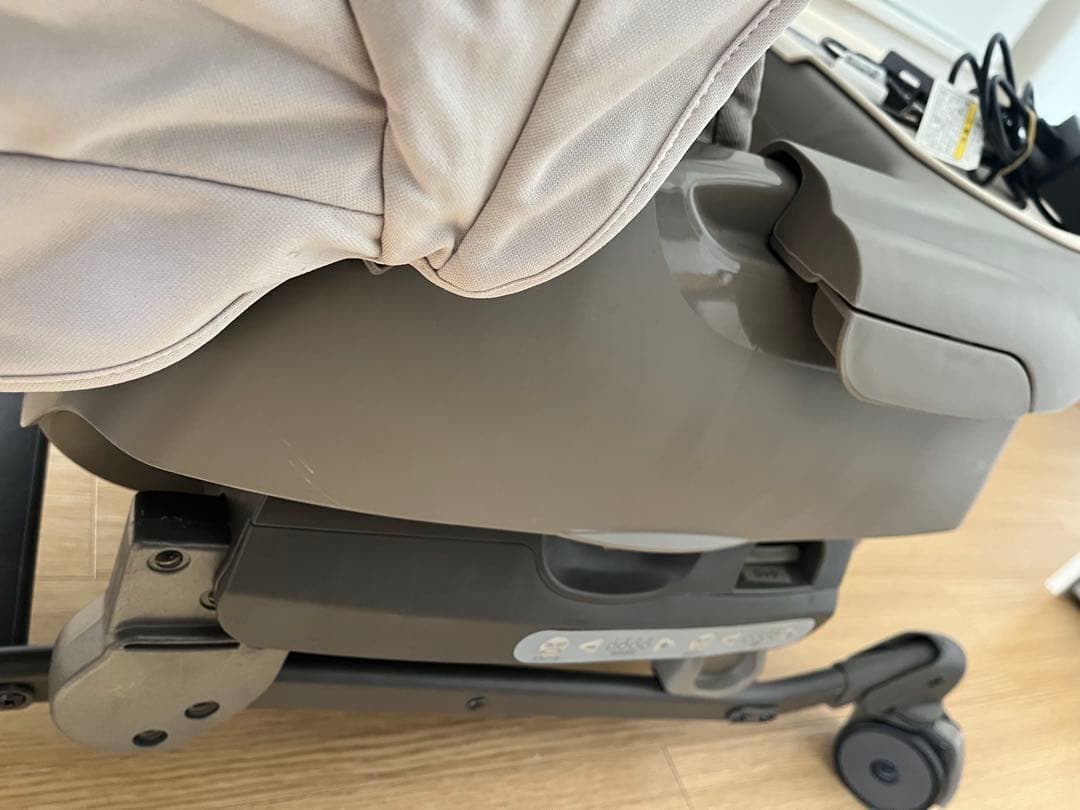 【kinakoko】ネムリラ コードレス AUTO SWING