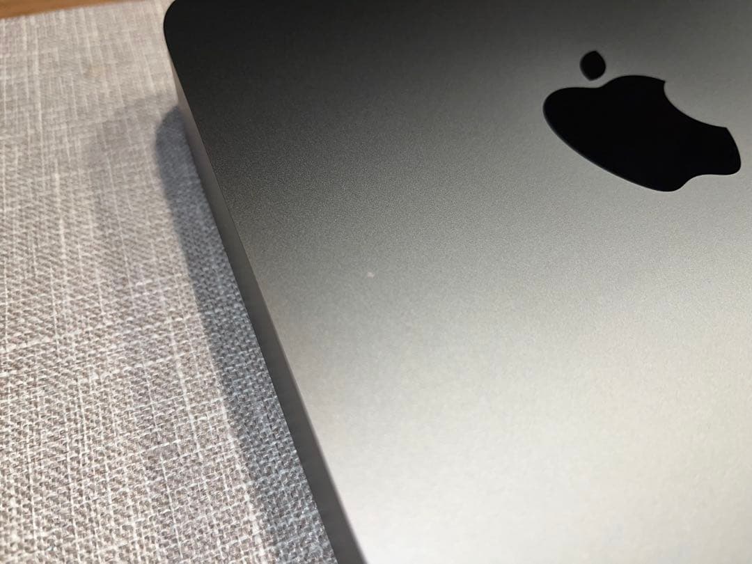 美品！Apple Mac mini 2018