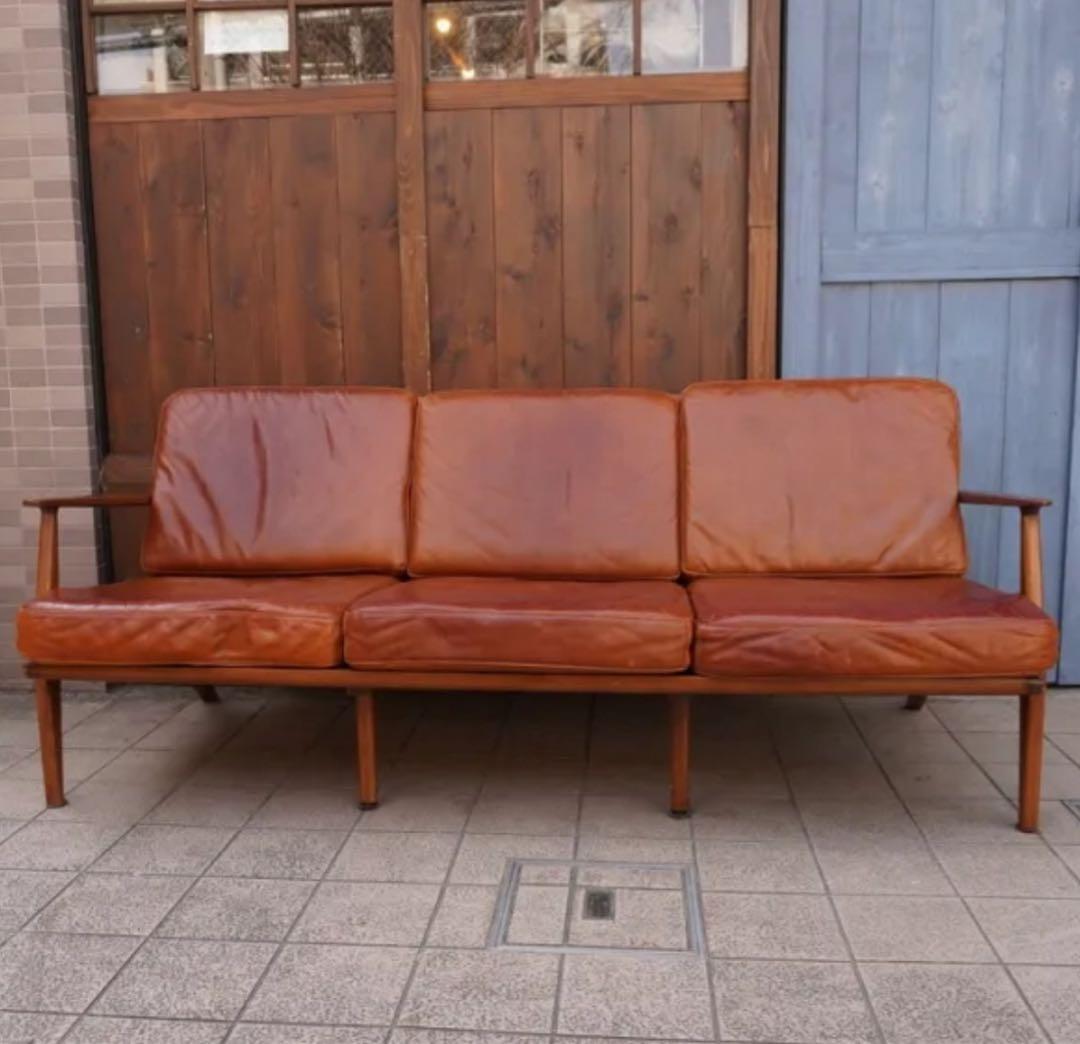 ACME Furniture(アクメファニチャー)DELMARレザー 3Pソファ