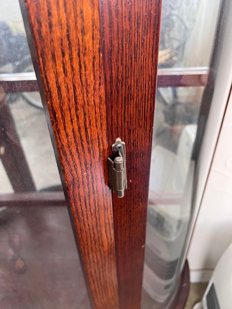 アンティークなキャビネット＊後ろに鏡付き＊リメイクに！