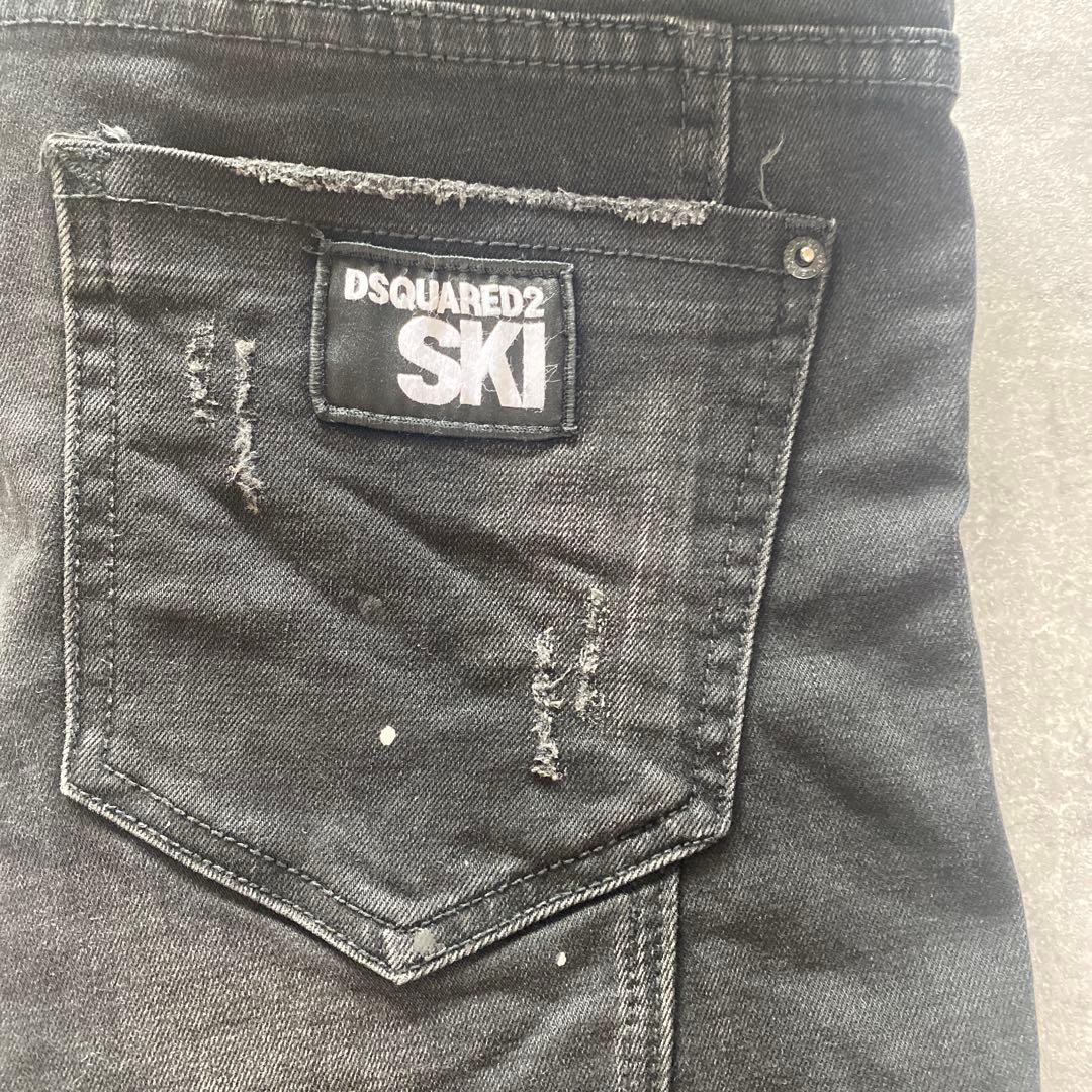 DSQUARED2 ブラックデニム　ダメージペイント　グランジ　W31 ジーンズ