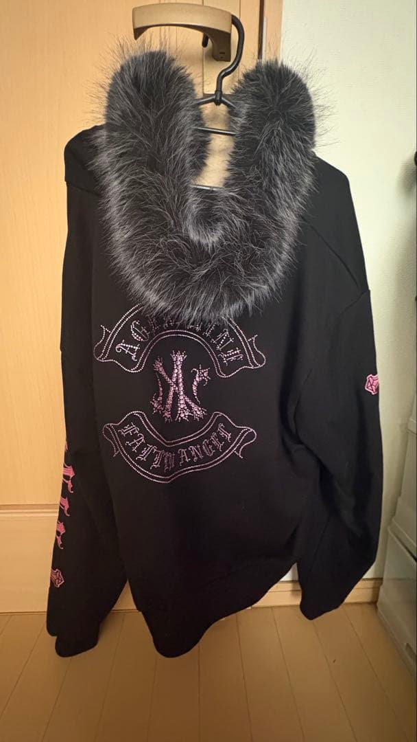 Miさん専用A'GEM/9 × .kom エンジェルファー付きジップパーカー