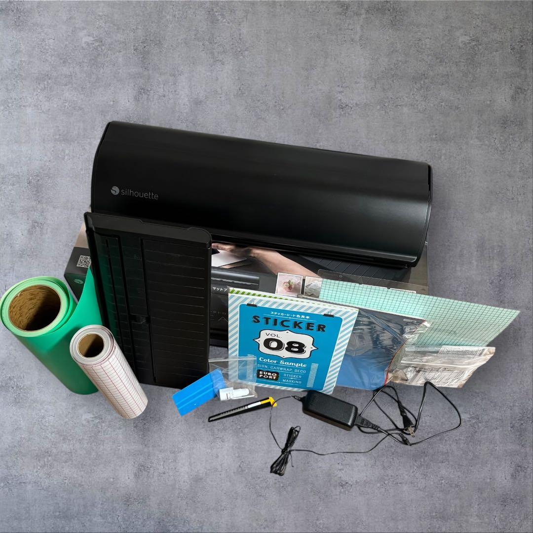 【ほぼ未使用】シルエットカメオ5スターターセットCAMEO5silhouette