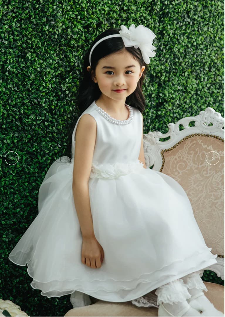 DRESCCO ツーラインオフホワイトシフォンドレス（Aya）