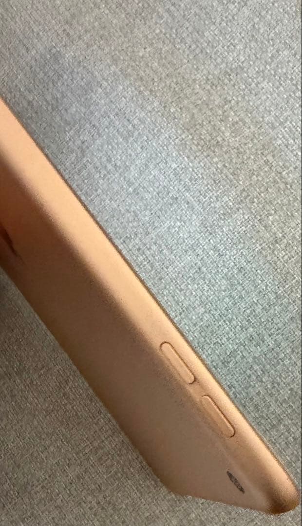 Apple iPad 第8世代 Wi-Fi 128GB ゴールド 動作確認済み