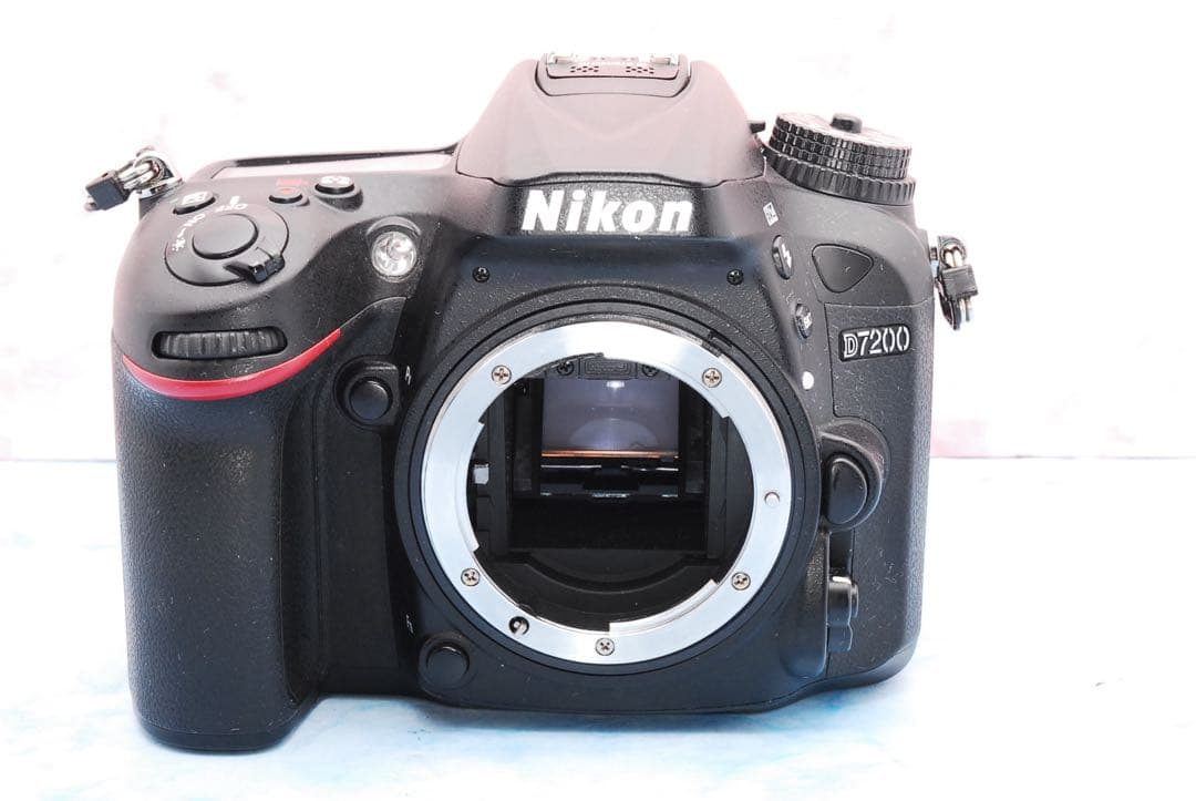Nikon D7200★Wレンズ★一眼レフカメラ★高画質＆高性能★Wi-Fi