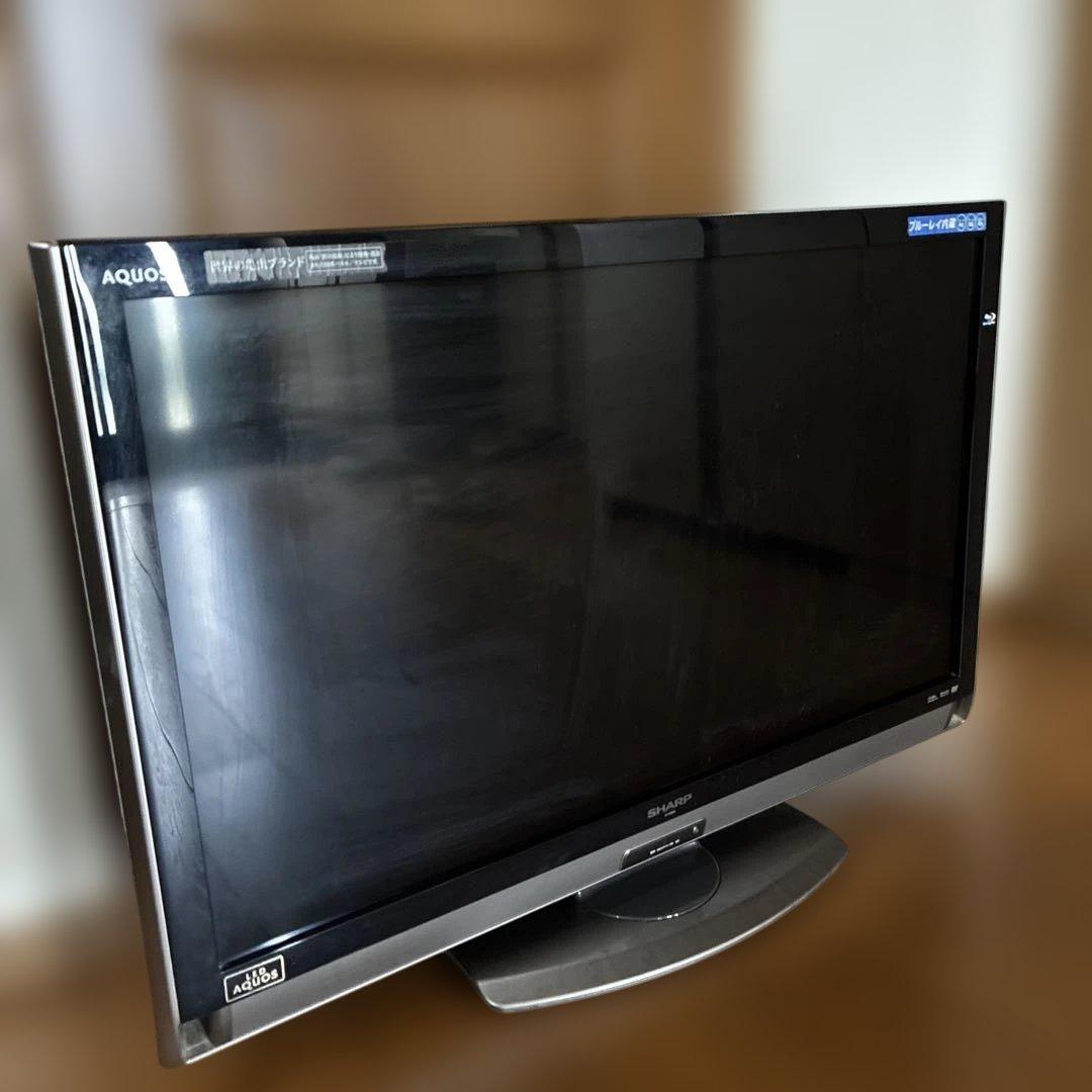 禎一　シャープAQUOS 40型