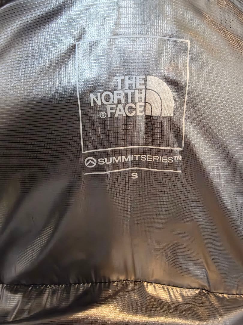 THE NORTH FACE アセントピーククラウドダウンフーディ S