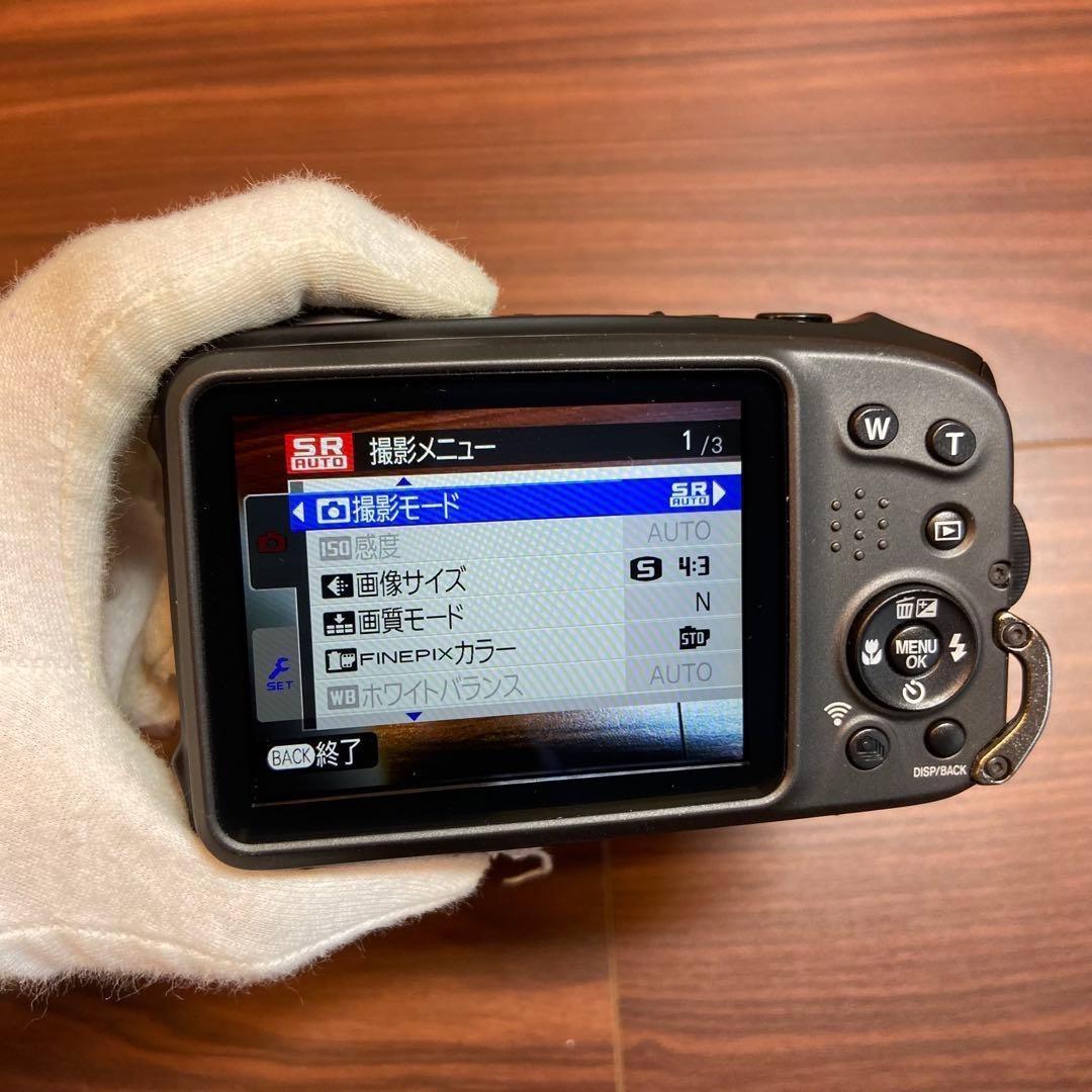 FUJI FILM FinePix XP90 デジカメ ほぼ新品 4636
