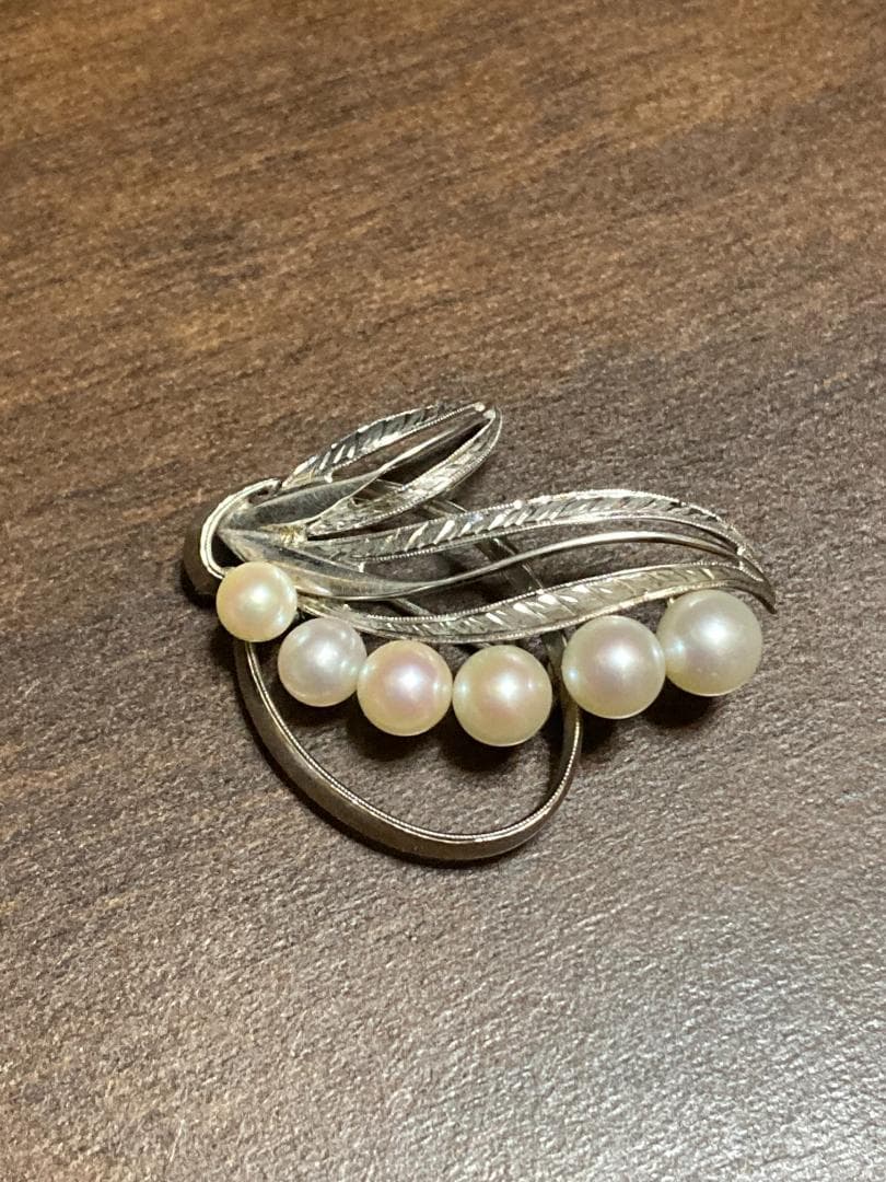 美品 ミキモト アコヤ真珠 パール ブローチ シルバー 6粒 6珠