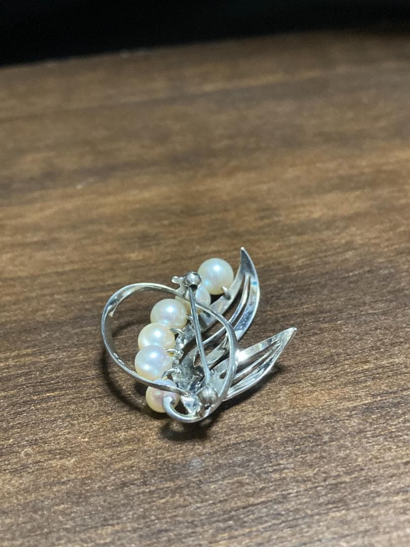美品 ミキモト アコヤ真珠 パール ブローチ シルバー 6粒 6珠