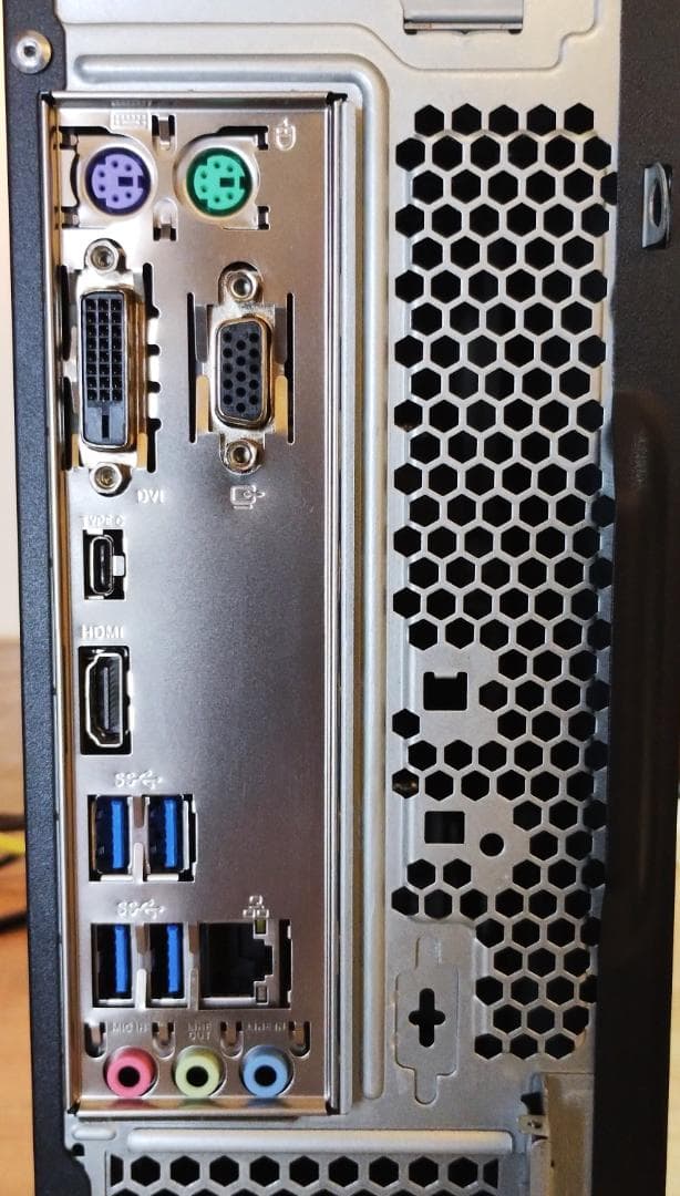 デスクトップPC/i3 8100/メモリ8G/Office/DVD-RW搭載①