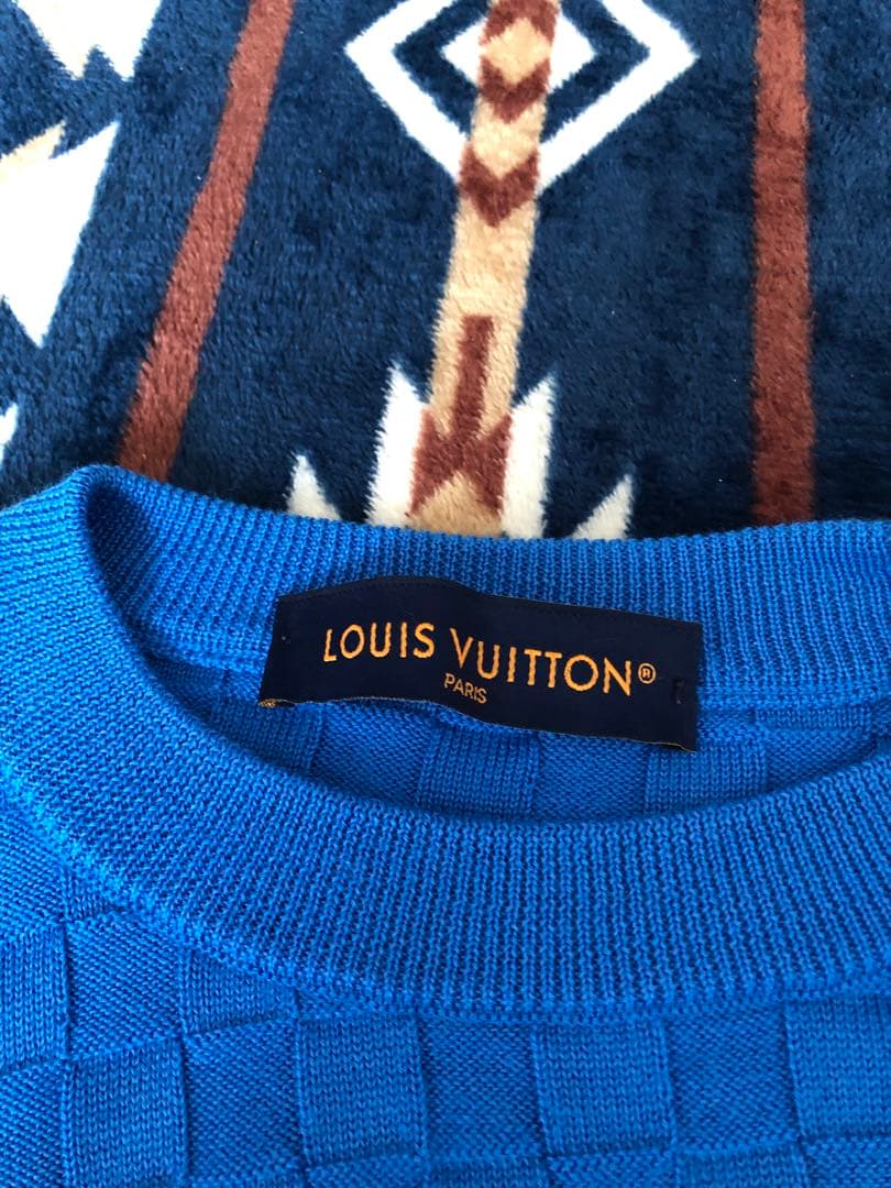 美品 ルイヴィトン ダミエ ニット セーター ブルー　青　HJN40W M
