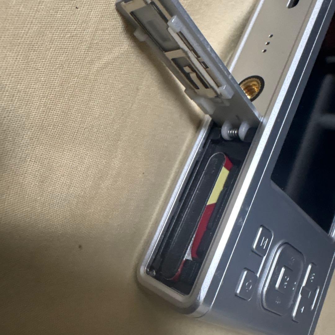 Movio デジタルカメラ MOP300 中古品