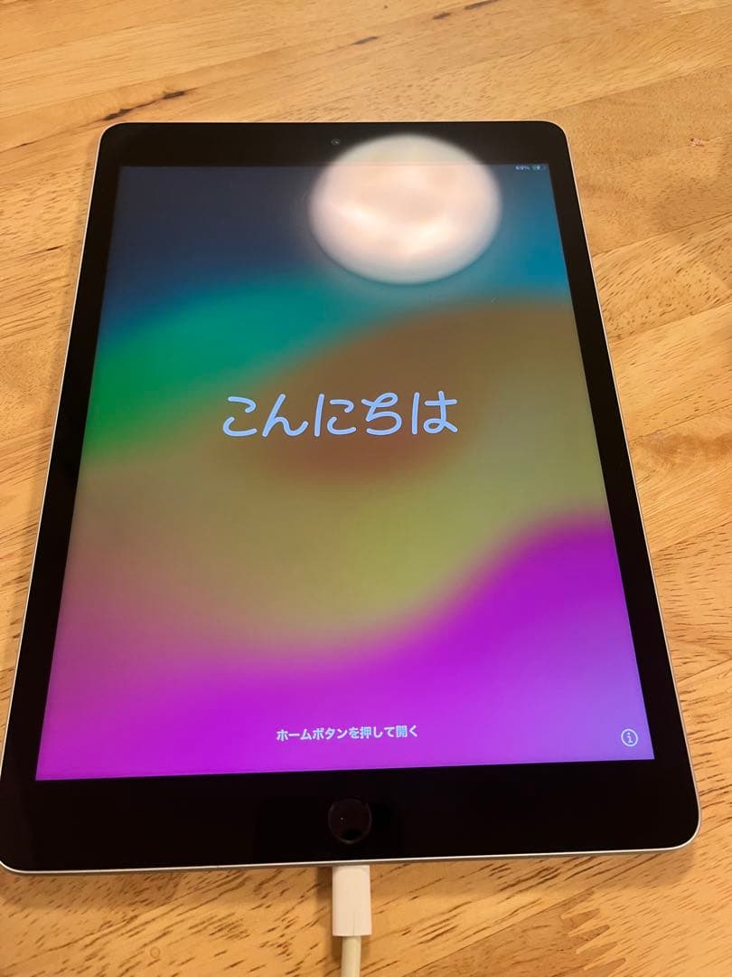 Apple iPad 第9世代　64GB 64ギガ