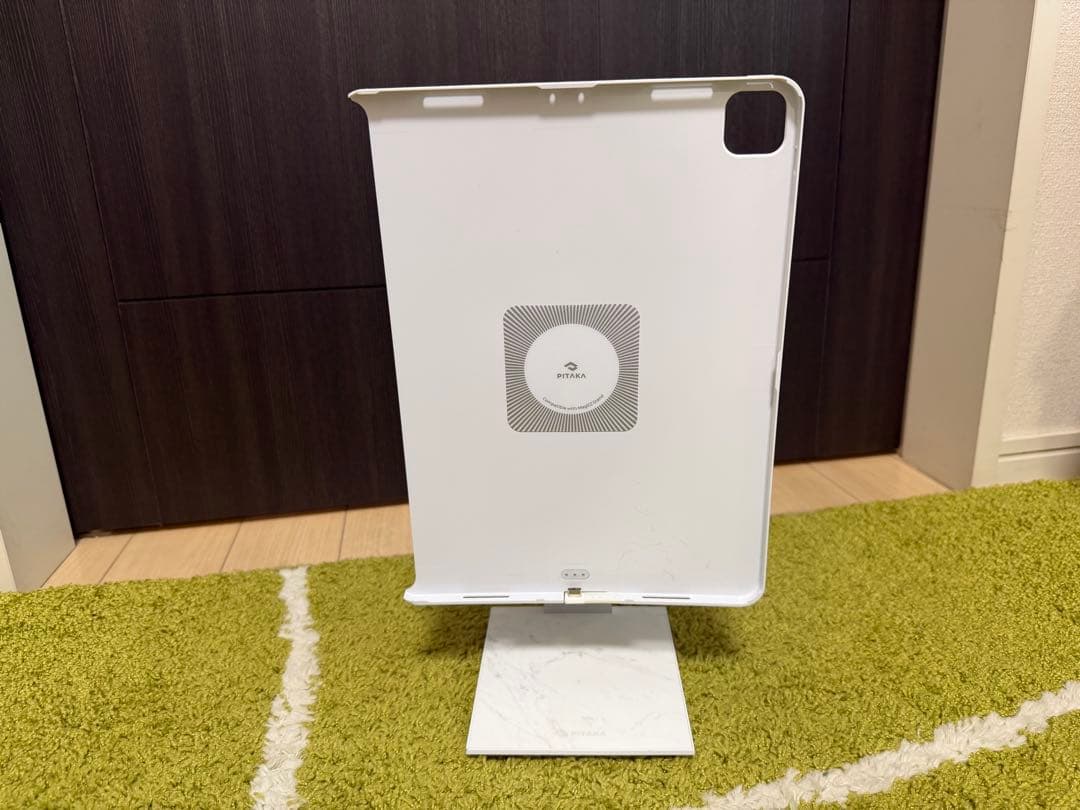 PITAKA MagEZ Charging Stand Marbleとケース