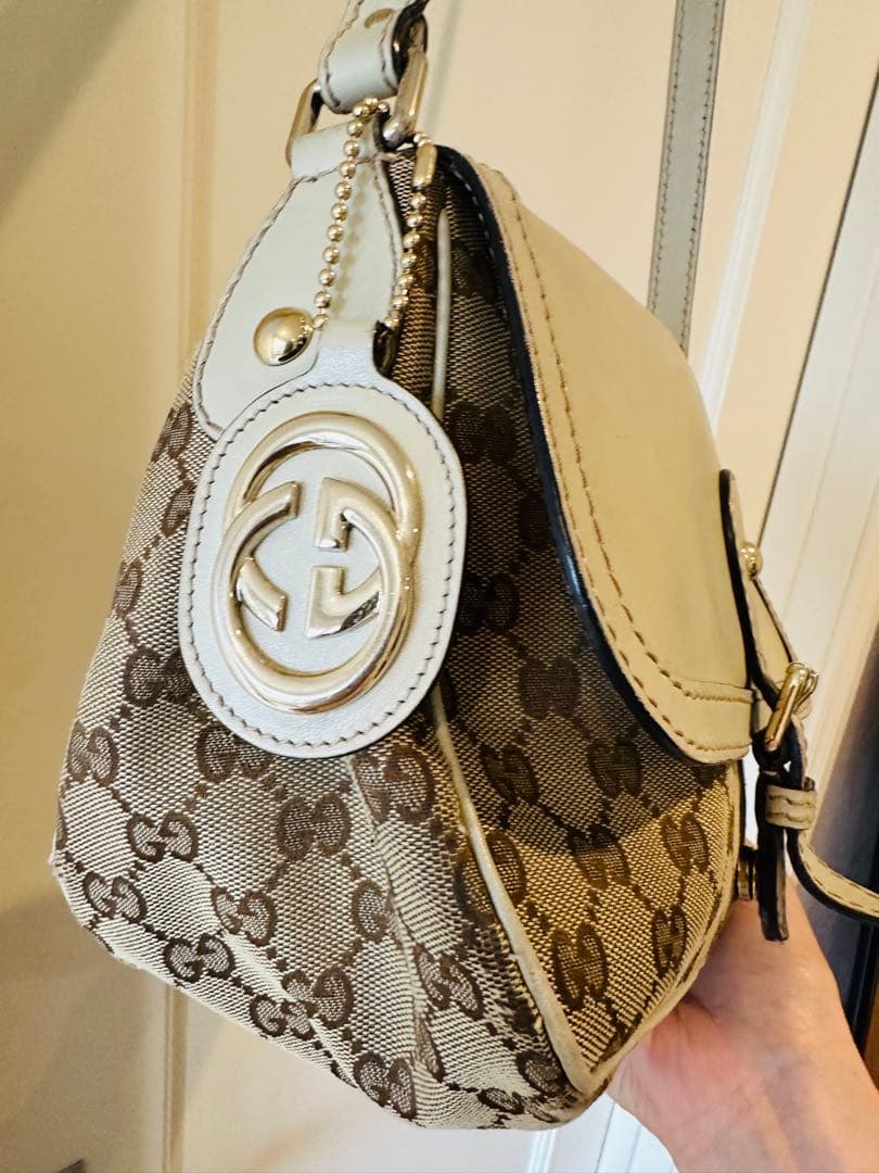 GUCCI グッチ GG ショルダーバッグ