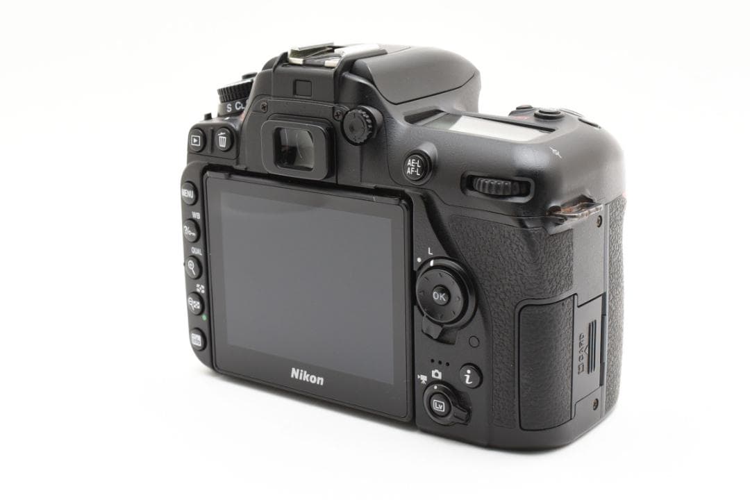 まあ　Nikon ニコン D7500 ボディ