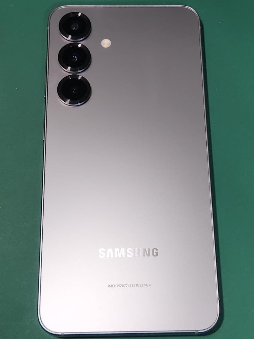 Samsung Galaxy S25 シルバー 国内版　SIMフリー