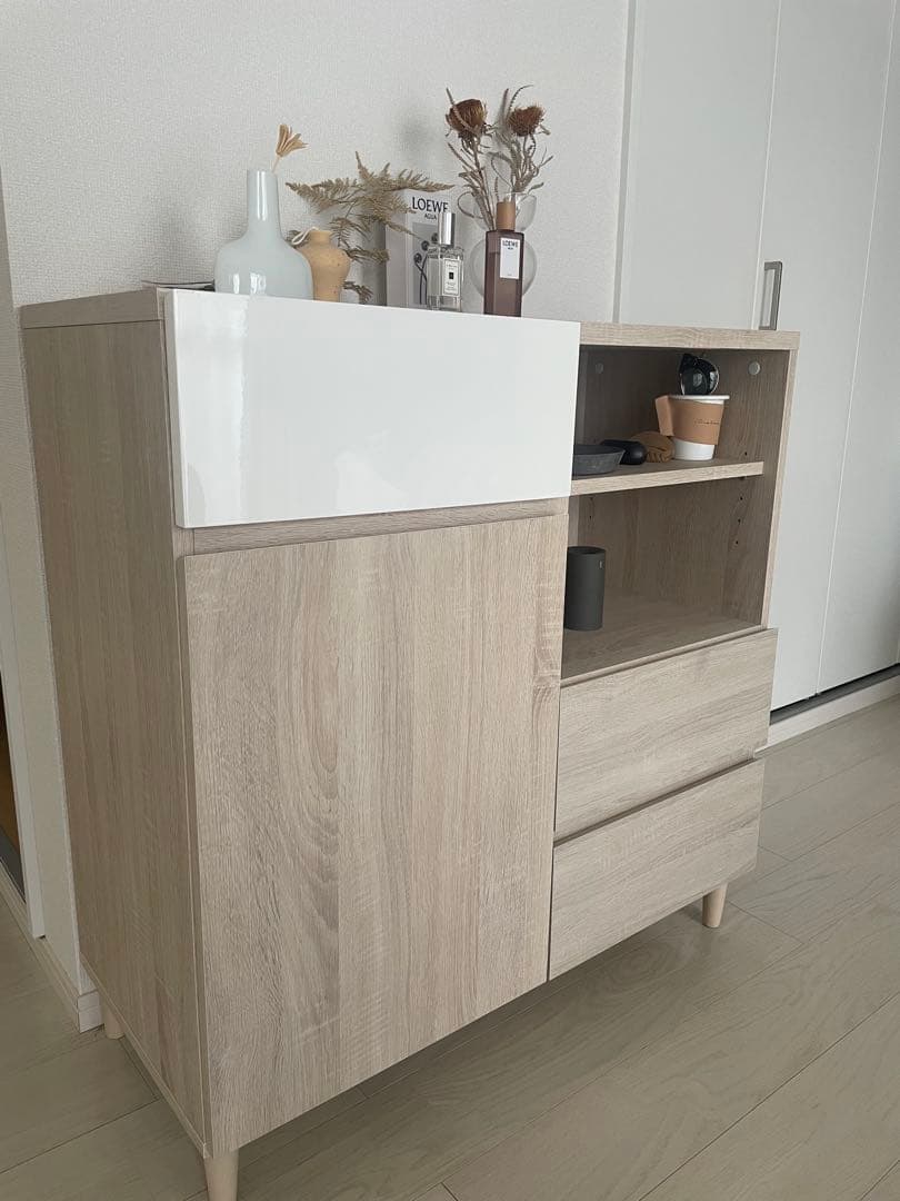 木製キャビネット