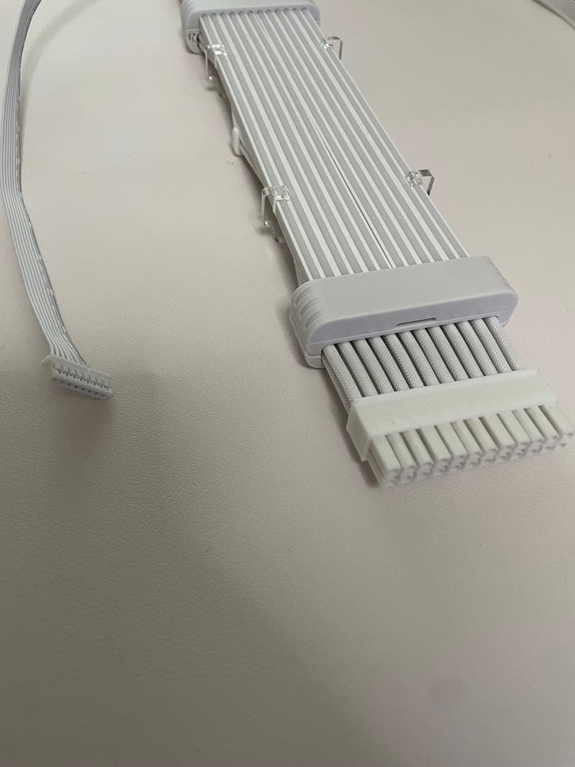 ホワイトLEDケーブル 24ピンとハイエンドモデル用12ピン