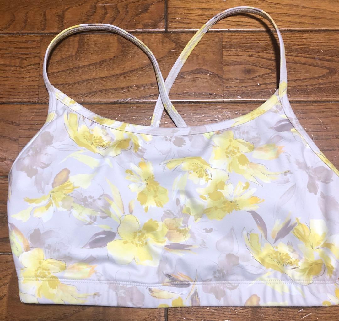 【SUKALA】美品　花柄ブラトップ&レギンス　Ｍサイズ