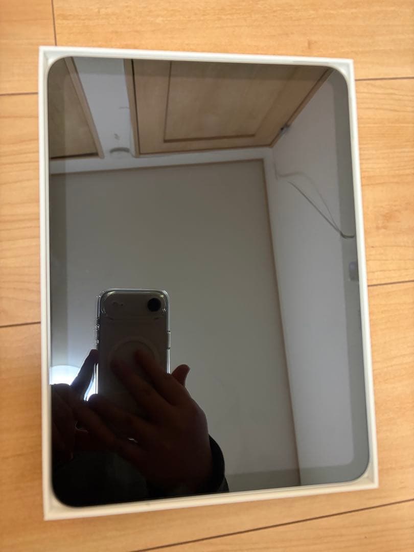 Apple iPad 11世代 シルバー 本体