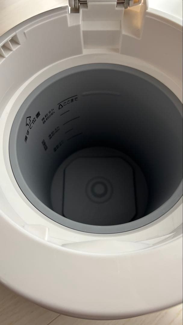 EE-RT50(WA) スチーム式加湿器　2024年製