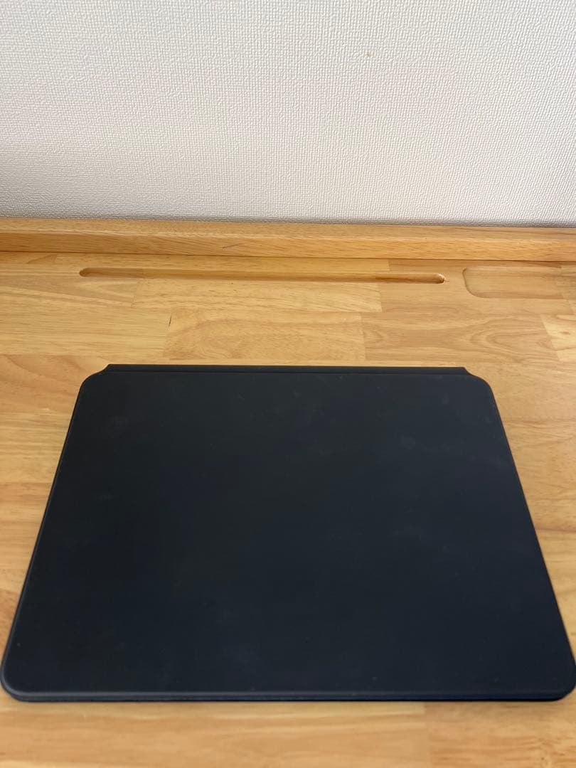 【極美品(正規品・箱入り)】iPad Magic Keyboard ブラック