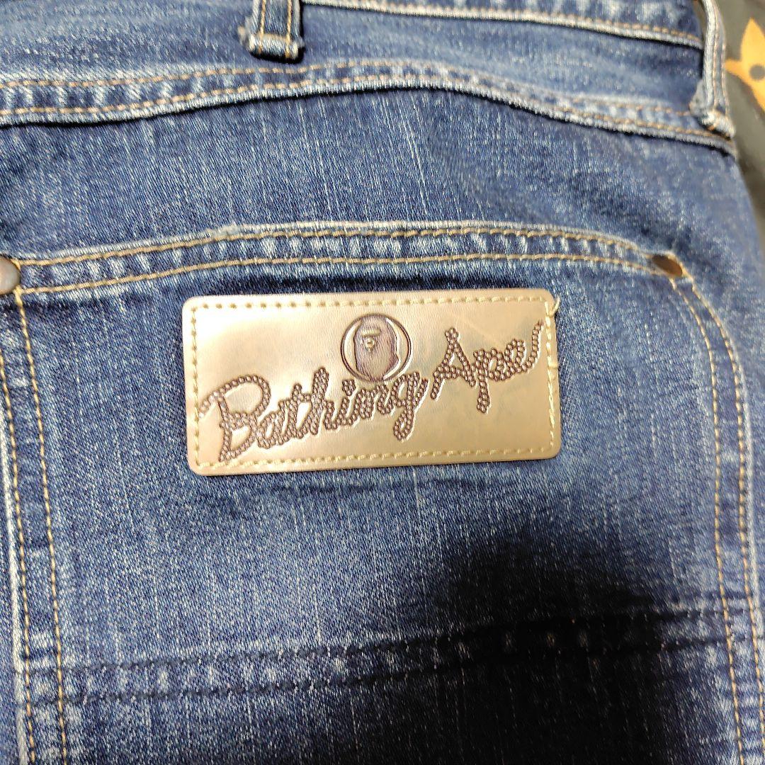 アベイシングエイプフロントBape ロゴ ストレートデニム インディゴブルー