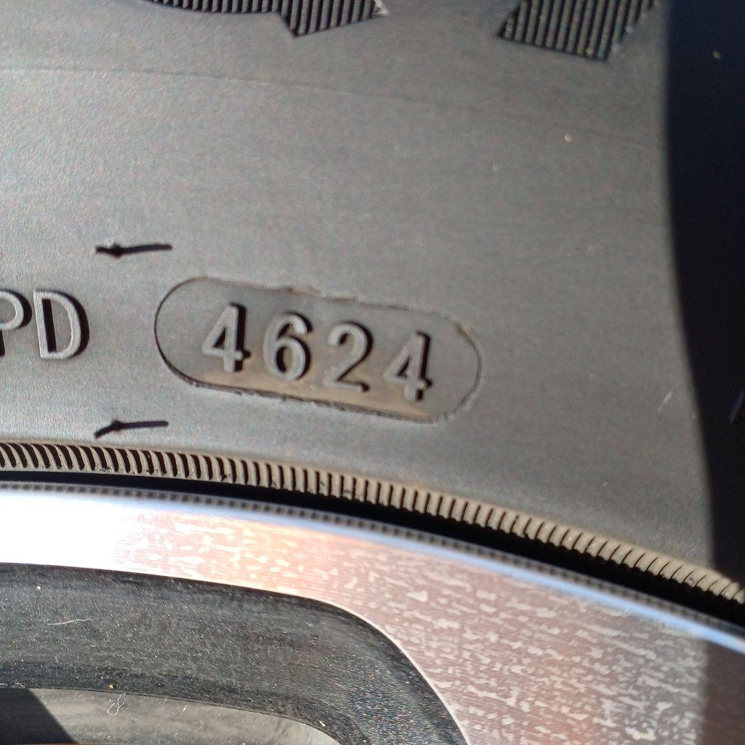 エスクァイア純正ホイールタイヤ 4本セット　　ヴォクシー　ノア