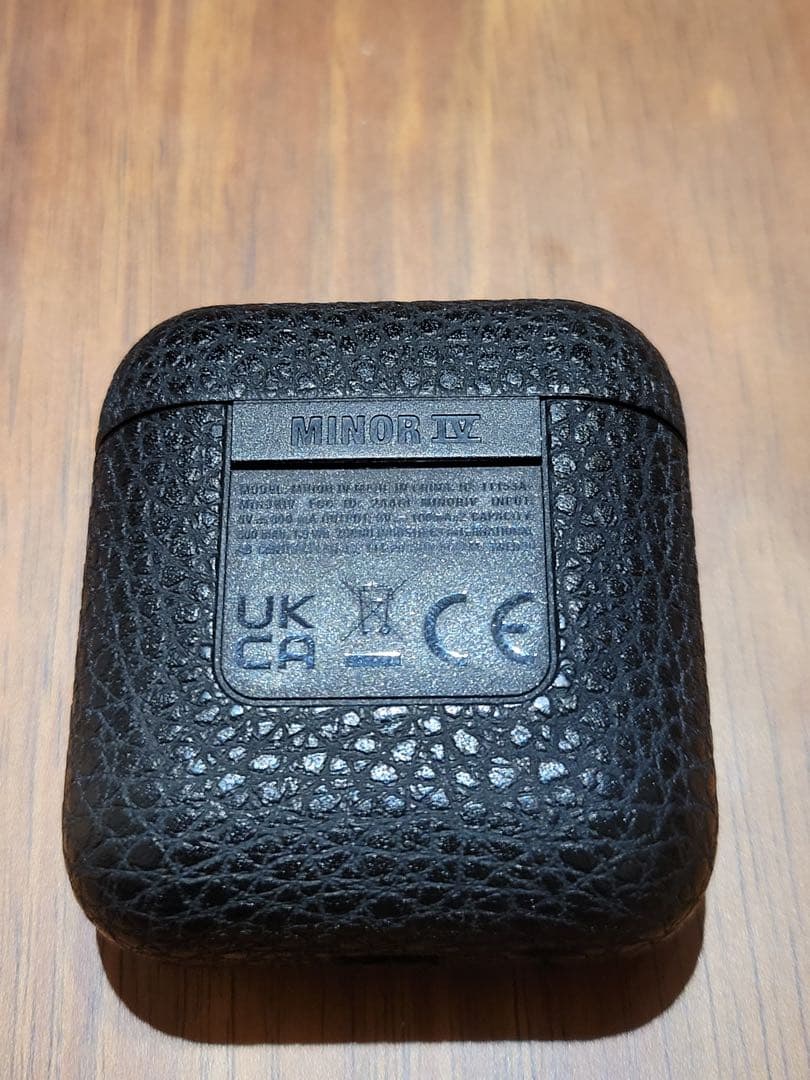 イヤホン Marshall Minir 4