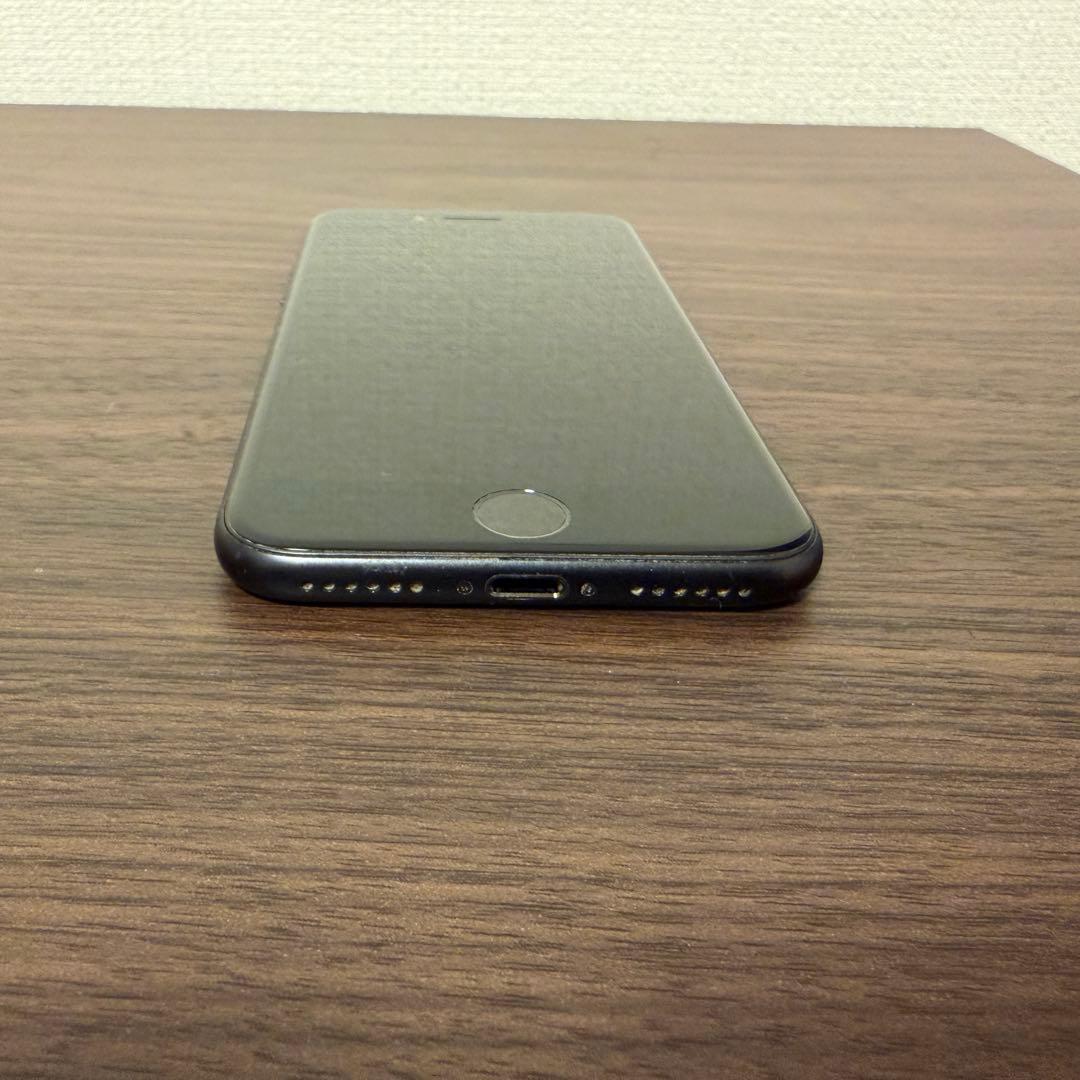 S*）様 Apple iPhone SE (第2世代) ブラック 本体