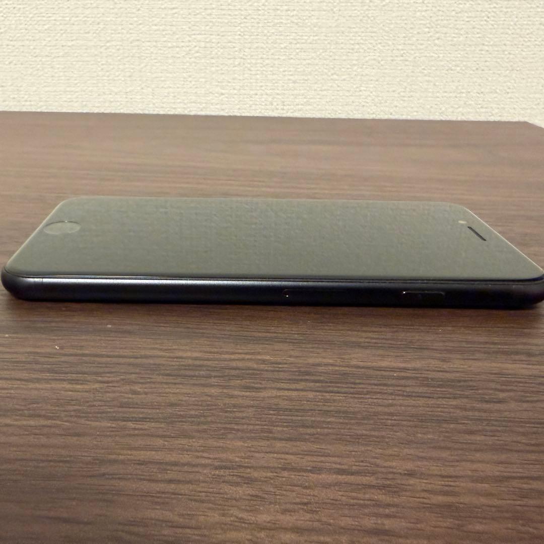 S*）様 Apple iPhone SE (第2世代) ブラック 本体