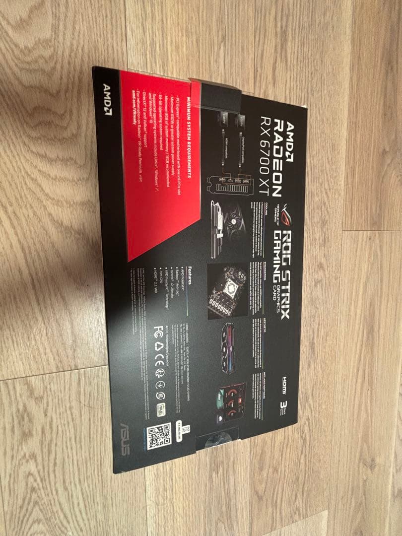 グラフィックボード・グラボ・ビデオカード ASUS ROG STRIX Radeon RX 6700 XT 12GB