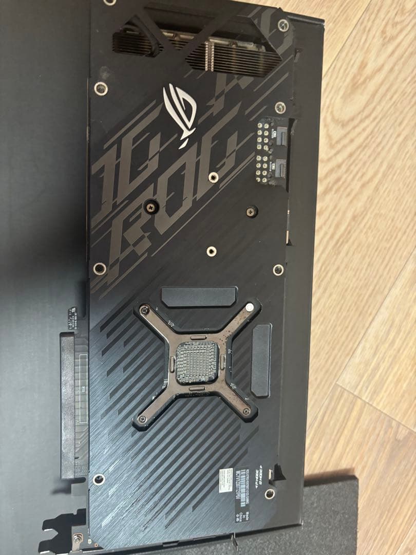 グラフィックボード・グラボ・ビデオカード ASUS ROG STRIX Radeon RX 6700 XT 12GB