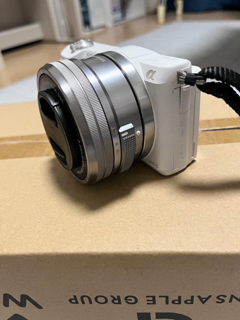 SONY α5100 ミラーレス一眼カメラ 本体とレンズセット