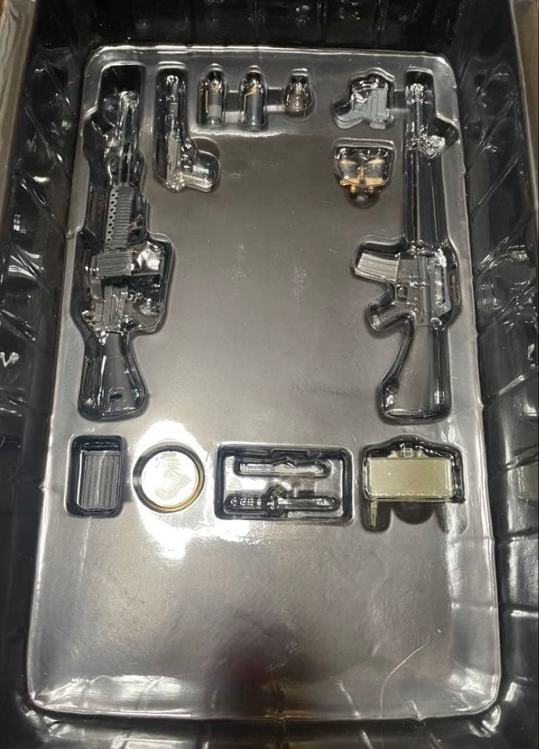 ホットトイズL GEAR SOLID 3 スネークイーター フィギュア