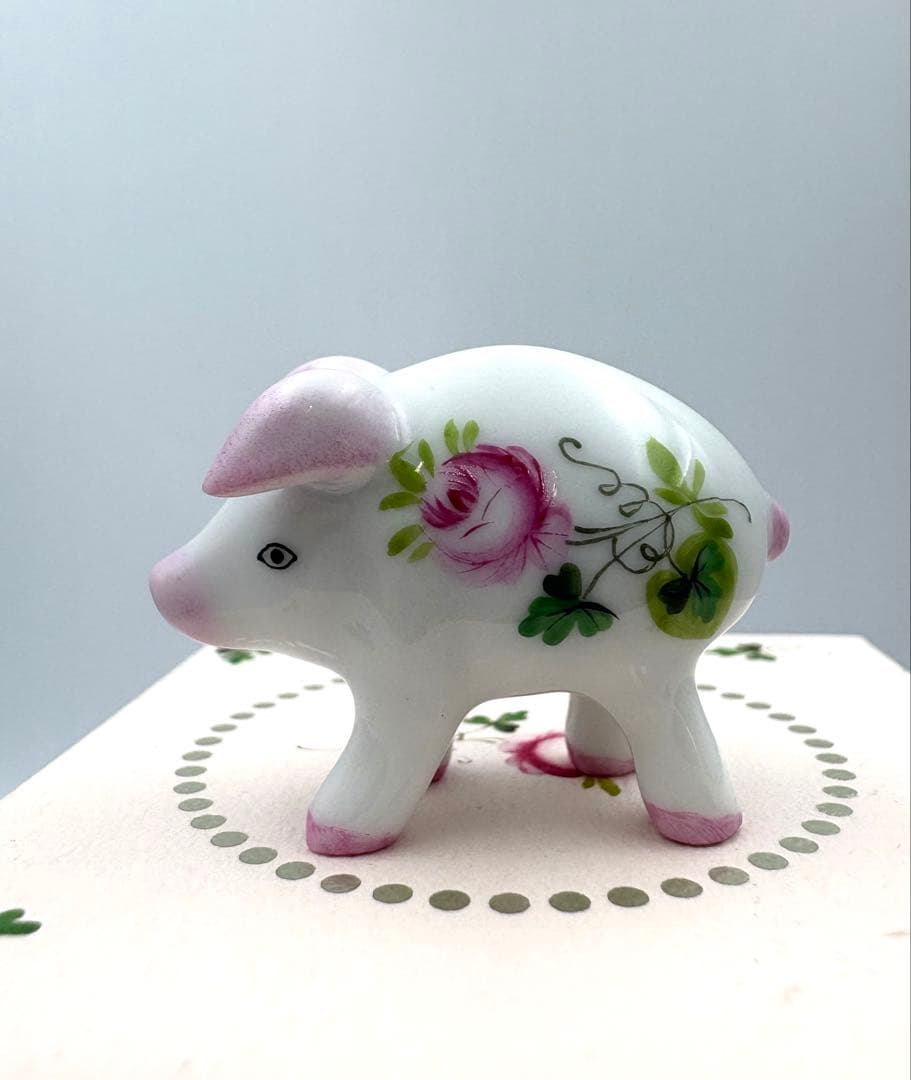 希少　HEREND ヘレンド ウィーンの薔薇　ブタ　フィギュリン　箱付